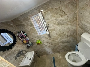 Vând casă-preț în euro 