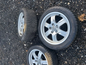 Vând Jante Originale Audi cu Anvelope de Iarnă