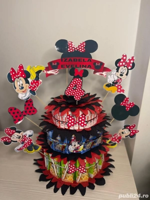 Torturi din dulciuri ambalate