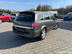 Opel Astra H 1.6 Benzină DOTĂRI - imagine 4