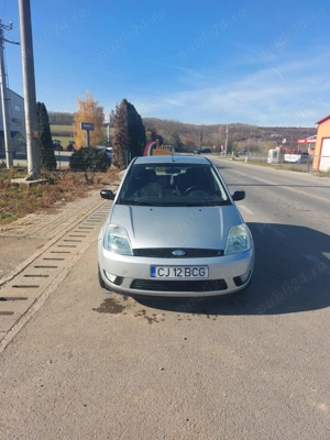Vând Ford fiesta 2004 - imagine 4