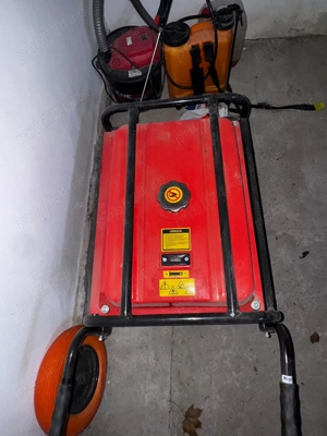 Generator curent Yato