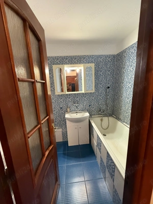 Proprietar inchiriez garsoniera zona Prosper - imagine 3