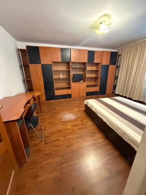 Proprietar inchiriez garsoniera zona Prosper - imagine 7