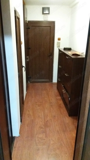 Apartament 2 camere, Torontal, 320 