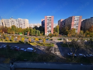 3 cam Drumul Taberei metrou Brancusi