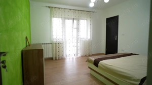 Vilă duplex luminoasă în Bucium, panorama deosebita, suprafata 480mp, 1560 mp teren - imagine 8