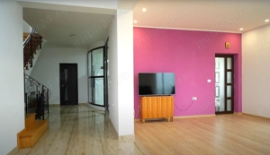 Vilă duplex luminoasă în Bucium, panorama deosebita, suprafata 480mp, 1560 mp teren - imagine 4