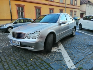 Mercedes benz c220 cdi Avangarde 93600 km - imagine 2