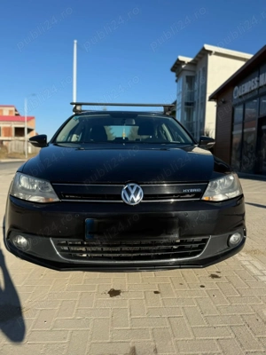 Volkswagen Jetta Hybrid 2013   251.000 km   Stare foarte bună - imagine 2