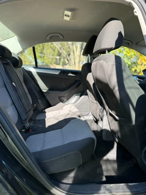 Volkswagen Jetta Hybrid 2013   251.000 km   Stare foarte bună - imagine 10