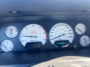 Vând Jeep Grand Cherokee - imagine 3