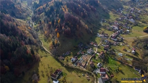 FILM! Teren intravilan spectaculos,1.000 mp,Moieciu,panorama 180°,potential rezidential  investition - imagine 3