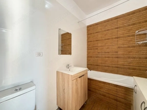 Apartament de inchiriat - suprafata generoasa - imagine 13