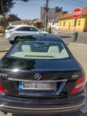Mercedes-Benz Classe C Coupé 220 CDI BlueEFFICIENCY Coupé Executive 2013 - imagine 3