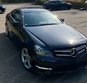 Mercedes-Benz Classe C Coupé 220 CDI BlueEFFICIENCY Coupé Executive 2013 - imagine 6