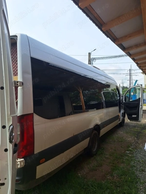 De vânzare Mercedes sprinter 22+1 locuri