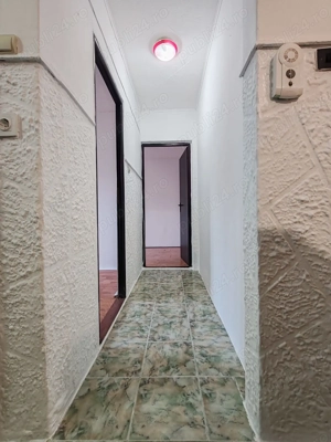  Apartament 3 camere, decomandat, 51 mp, parter   zonă bună - imagine 7