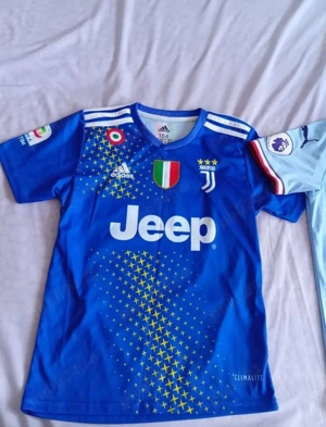 Tricouri fotbal Manchester City ,Juventus - imagine 2