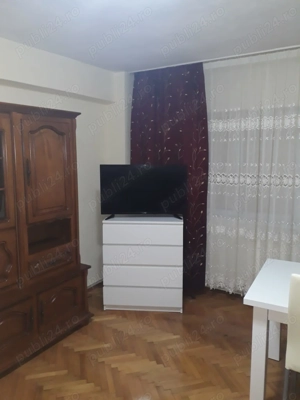 Închiriez apartament 3 camere