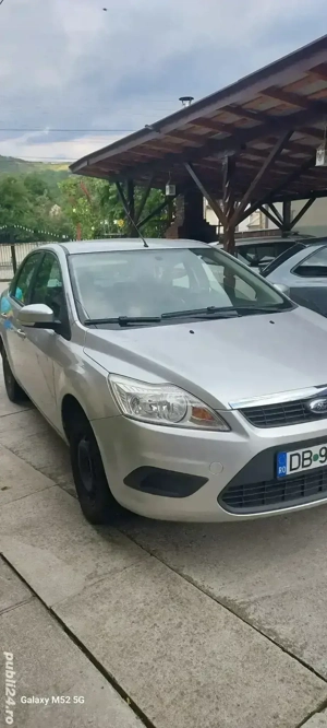 Ford Focus 1.4 benzina - imagine 3