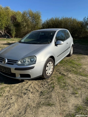 vand vw golf 5 an 2005 benzina 1.4benzina  - imagine 2