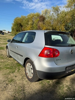 vand vw golf 5 an 2005 benzina 1.4benzina  - imagine 5