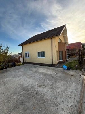 Casă P+E, 730 mp teren, str. Subcetate, liniște, soare, terasă cu panoramă, - imagine 4
