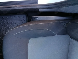 Dacia Duster 1,6 benzina, clima, navigatie - imagine 12