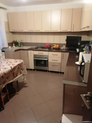 De vanzare - imagine 5