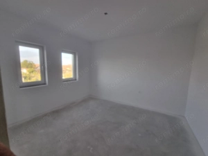 Triplex 2025, 4 camere, 3 locuri de parcare, Sacalaz - imagine 4