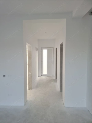 Triplex 2025, 4 camere, 3 locuri de parcare, Sacalaz - imagine 11