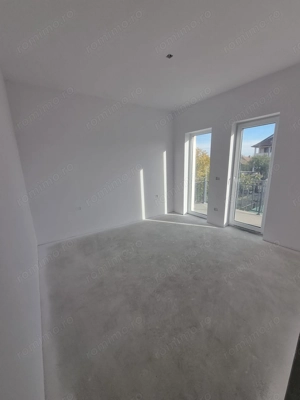 Triplex 2025, 4 camere, 3 locuri de parcare, Sacalaz - imagine 8