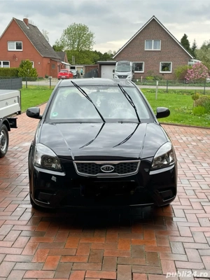 vand kia rio