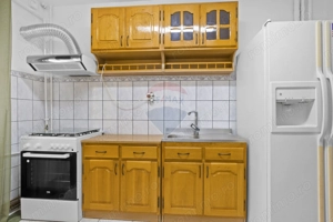 Apartament de închiriat cu 3 camere, 2 băi, în zona Micalaca - imagine 7