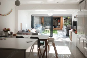 Casa superba la Moieciu de Sus