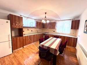 Casă / Vilă cu 7 camere de închiriat în zona Oncea - imagine 10