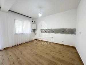 Duplex cu 5 camere si 3 bai, 300mp teren complet finisat in Giroc. - imagine 3