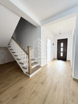 Duplex cu 5 camere si 3 bai, 300mp teren complet finisat in Giroc. - imagine 9