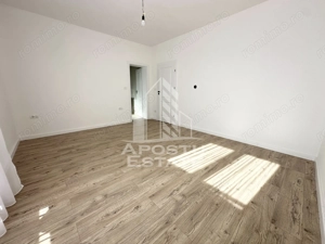 Duplex cu 5 camere si 3 bai, 300mp teren complet finisat in Giroc. - imagine 12