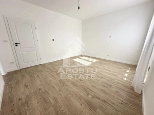 Duplex cu 5 camere si 3 bai, 300mp teren complet finisat in Giroc. - imagine 11