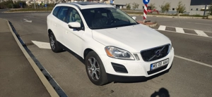 Volvo XC-60 - FULL-FULL cu CAMERA FATA si SIROCOU (incalzire auxiliara)