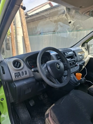 Renault Trafic Varianta lungă  - imagine 5