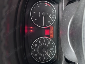 Dezmembrez BMW e90 318d - imagine 2