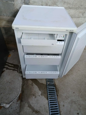 Lada frigorifica AEG cu 3+1 sertare 