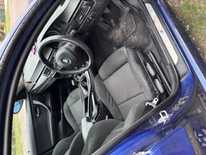 Dezmembrez BMW e90 318d - imagine 4