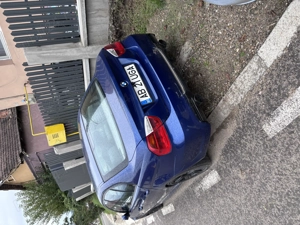 Dezmembrez BMW e90 318d - imagine 7