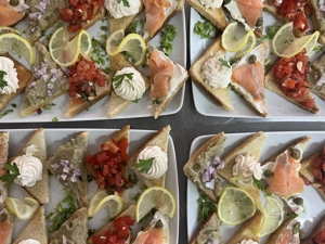 Platouri în regim catering   reci sau calde!