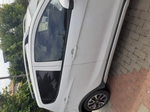 Proprietar vind auto - imagine 3