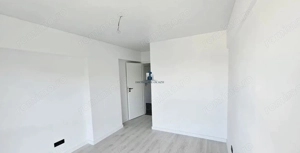 Inchiriere APartament 2 Camere Semidecomandat Sun Royal View - imagine 4